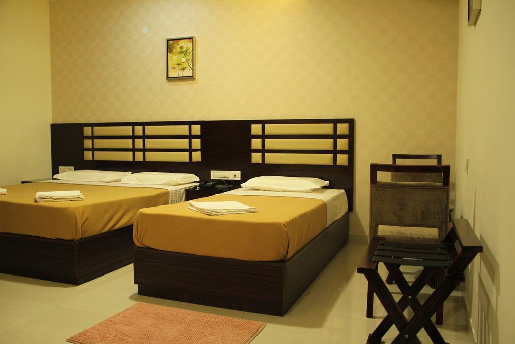 Hotel M.P Temples Inn Kumbakonam Chambre photo