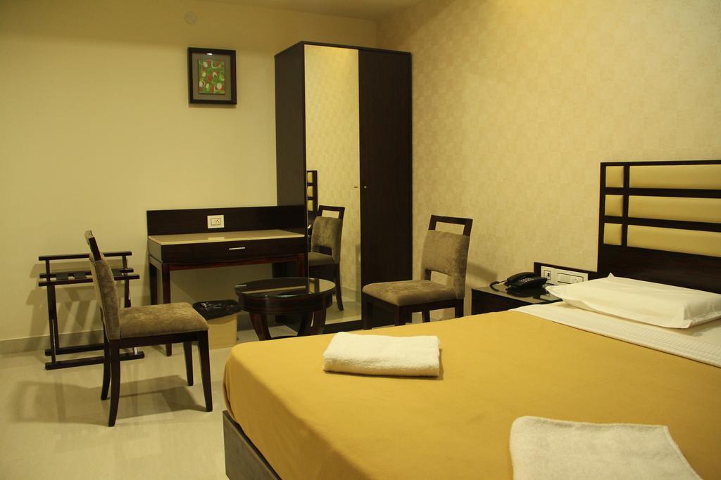Hotel M.P Temples Inn Kumbakonam Chambre photo